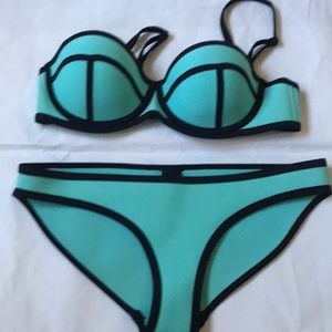 Triangl bikini